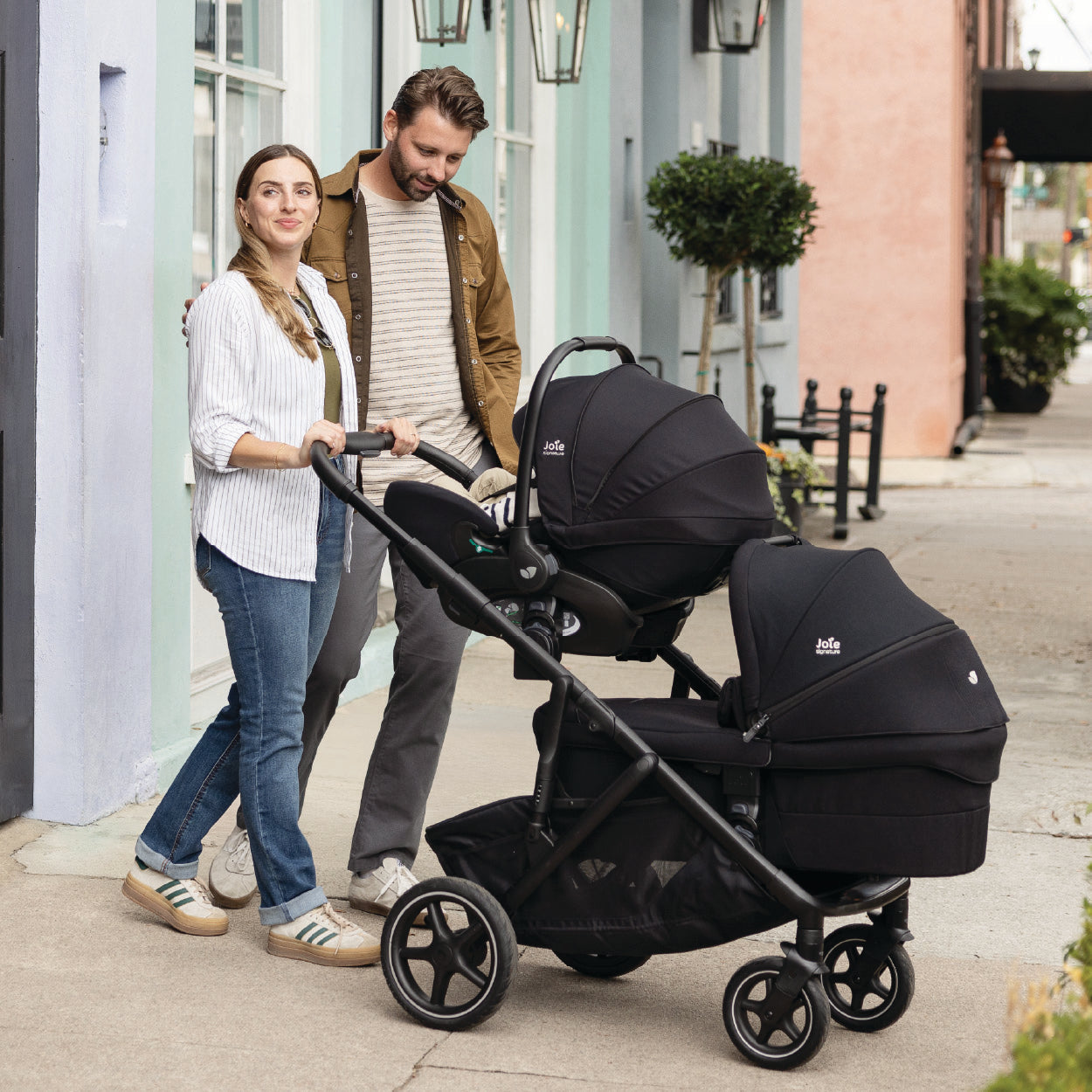 Joie signature bundle lifestyle image