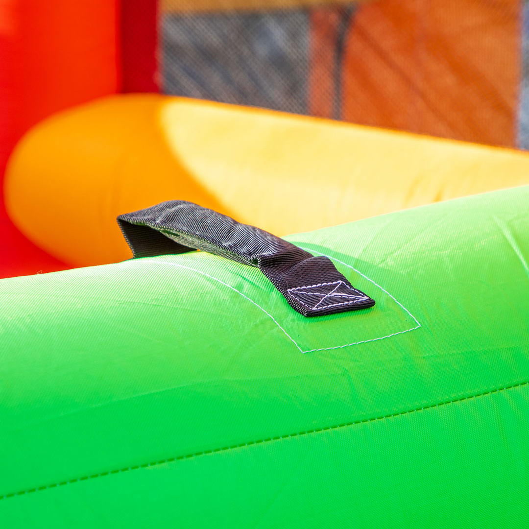 Outsunny Kids Extra Large Bouncy Castle with Pool