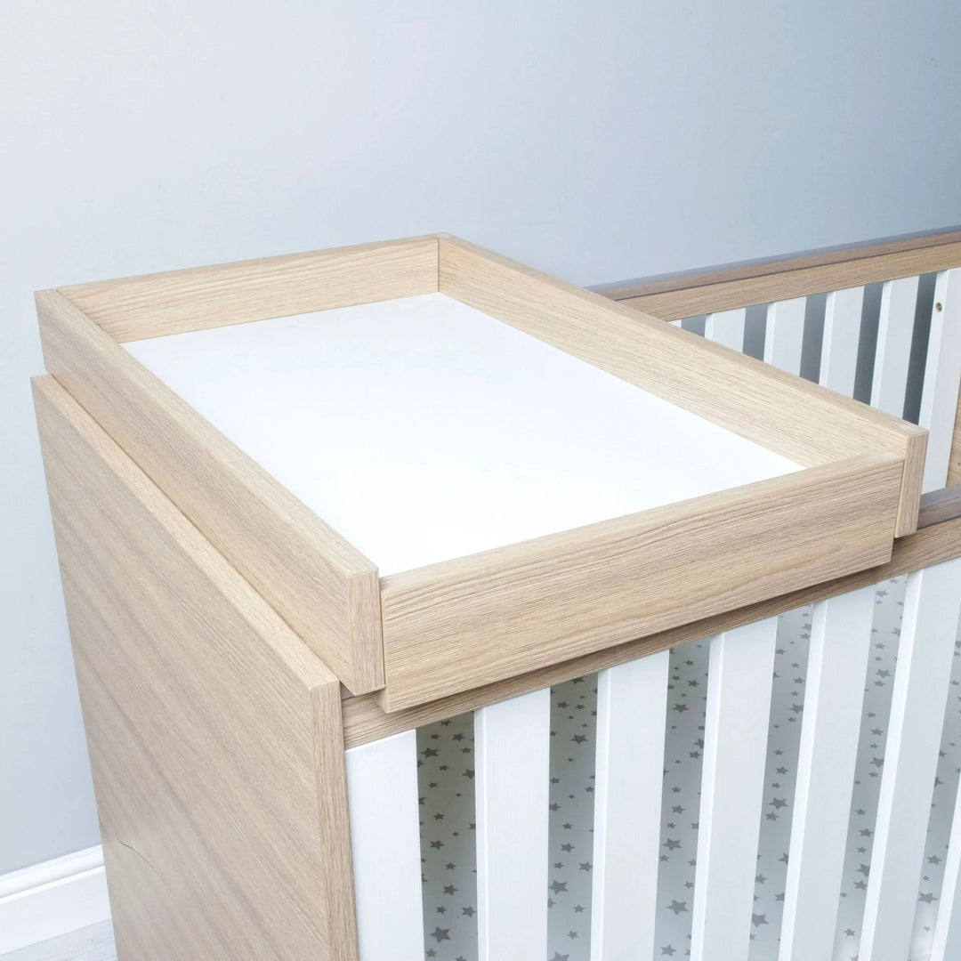 Babymore Luno Veni Cot Top Changer  - Oak