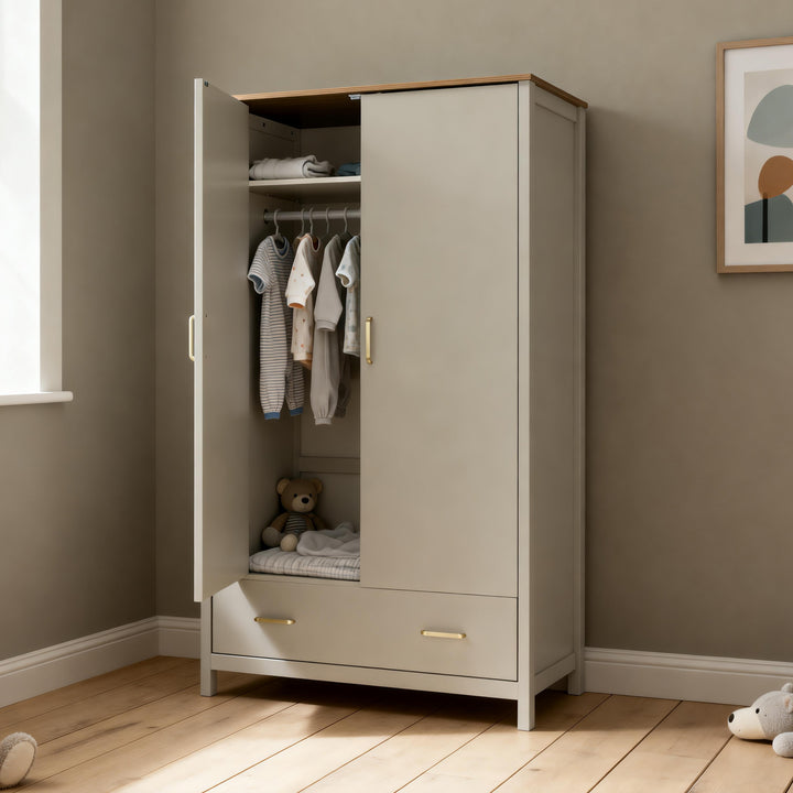 Babymore Mira Nursery Wardrobe – Cashmere Warm Oak