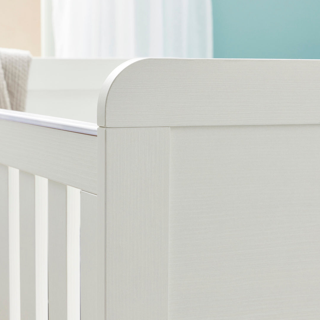 Babymore Caro Cot Bed – White Wash