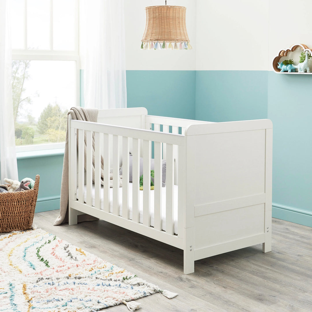 Babymore Caro Cot Bed – White Wash