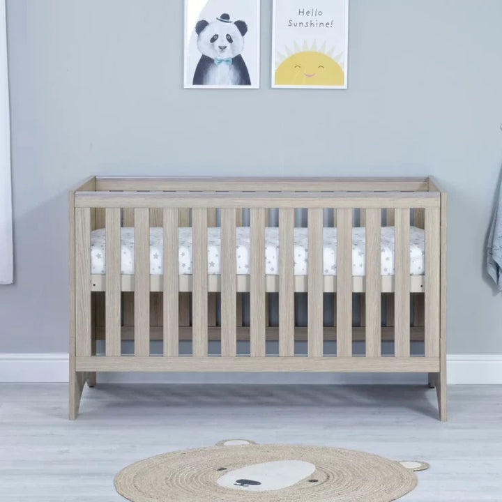 babymore Veni Cot Bed in Oak without drawer