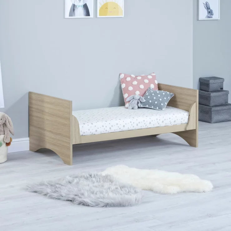 babymore Veni Cot Bed in Oak todder bed with no drawer