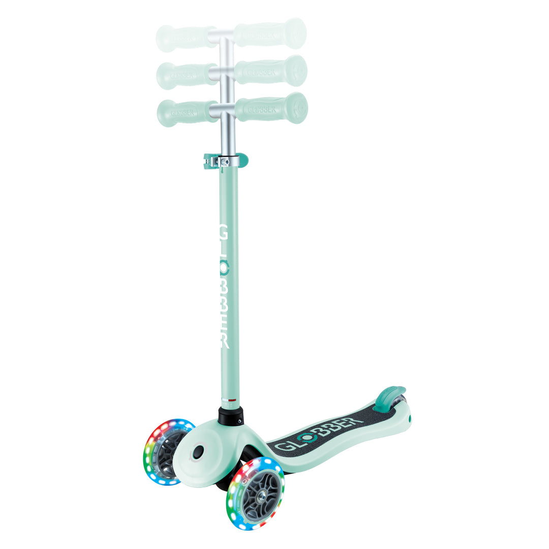 Globber Primo Lights Scooter - Mint