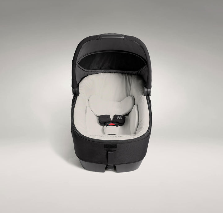 Joie calmi™ R129 – 180° Lie-Flat Car Cot