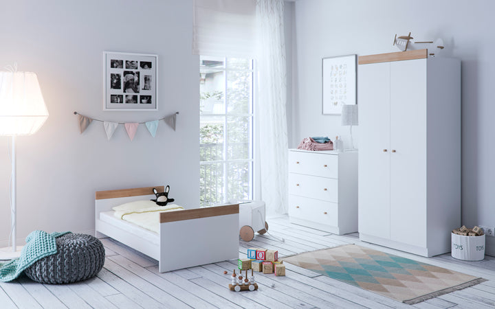 Little Acorns Burlington Cot Bed – White & Oak
