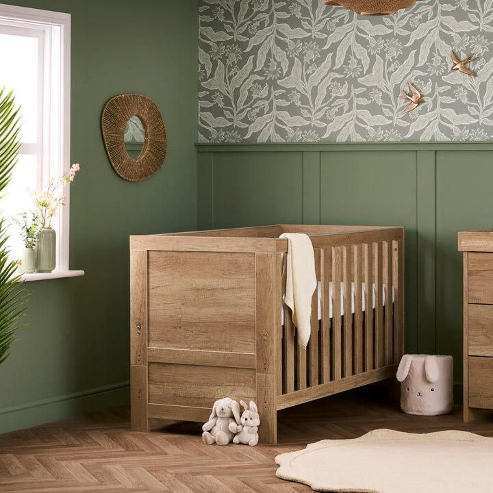 Obaby Nika 2 Piece Nursery Room Set – Oak