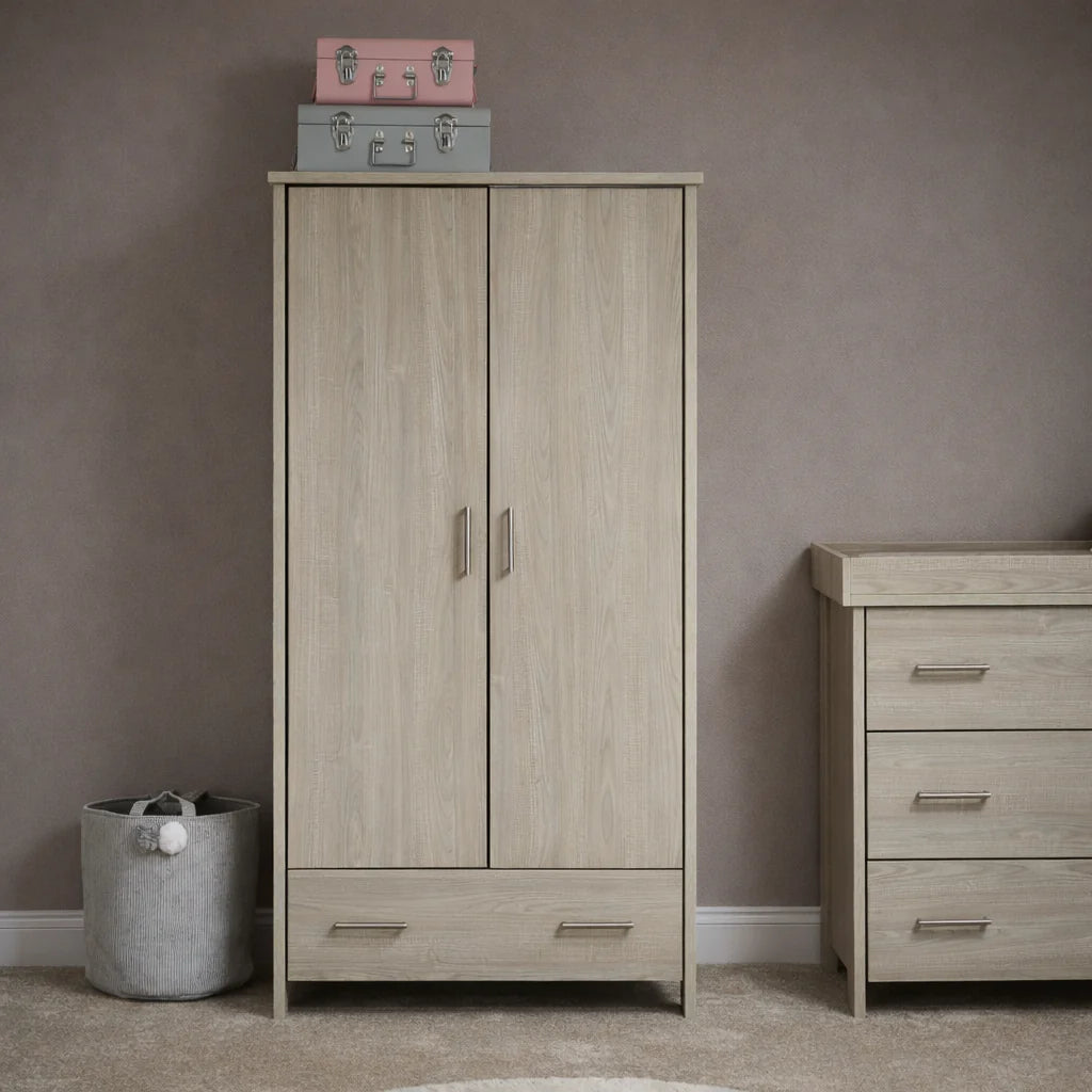 Obaby Nika Mini 2 Piece Nursery Room Set – Grey Wash