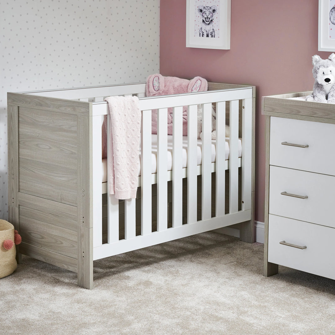Obaby Nika Mini 2 Piece Nursery Room Set – Grey Wash & White