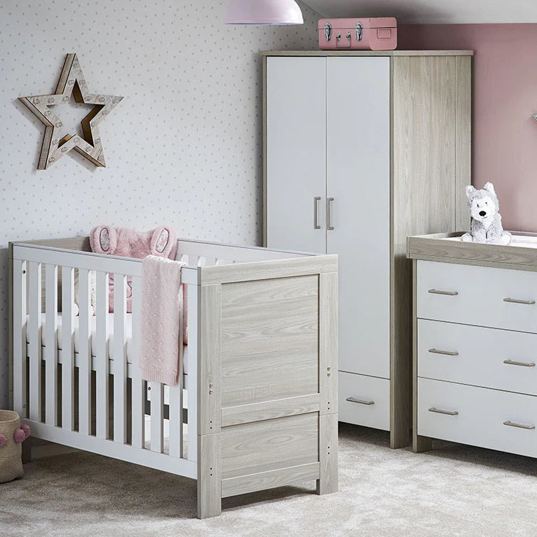 Obaby Nika Mini 3 Piece Nursery Room Set – Grey Wash & White