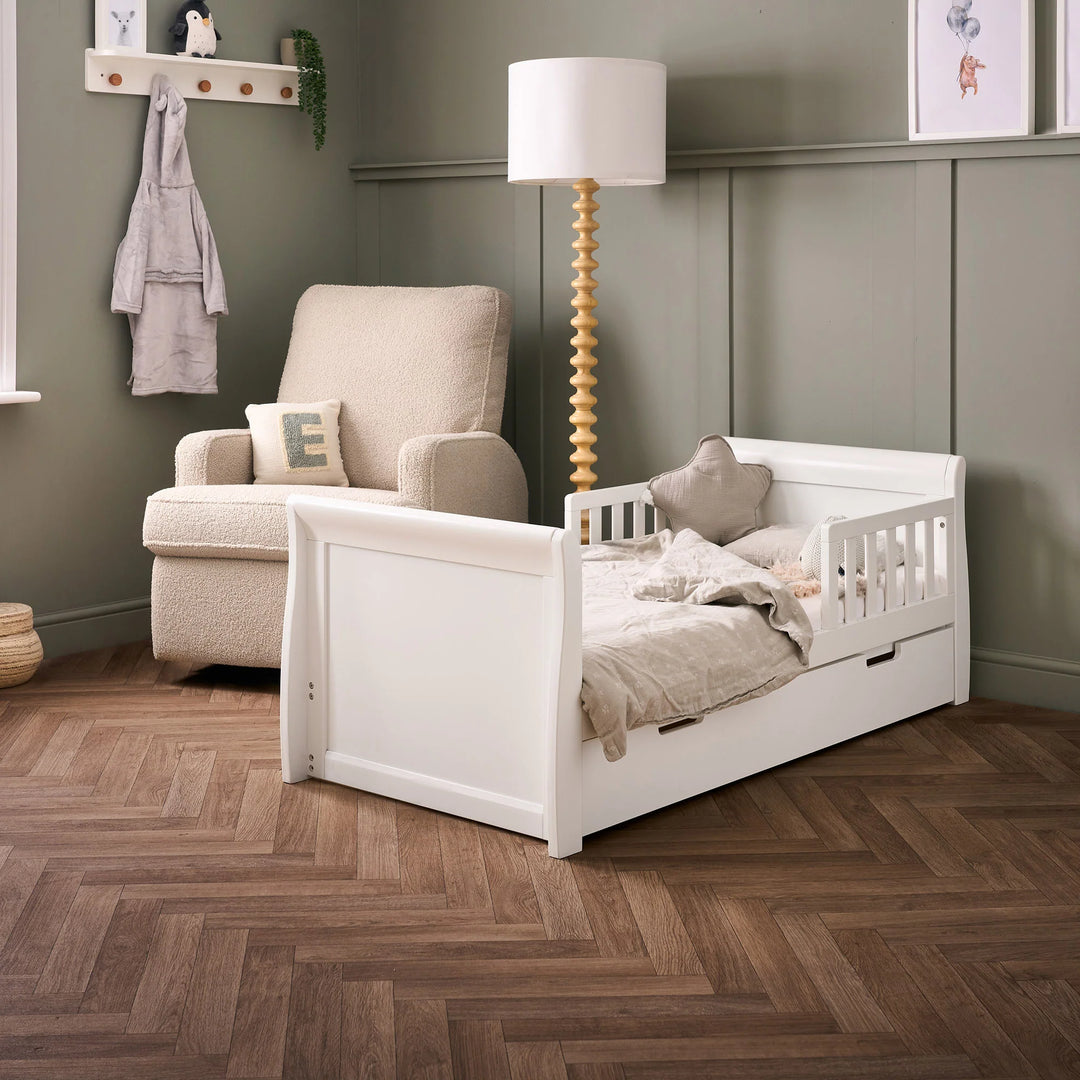 Obaby Stamford Classic Sleigh 2 Piece Room Set - White