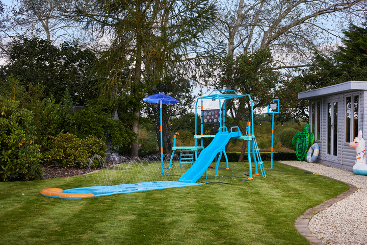 Plum Water Park Blaster Course