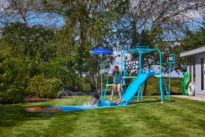 Plum Water Park Blaster Course
