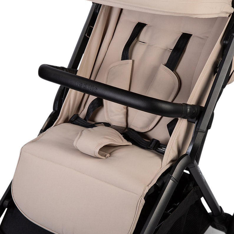 Red Kite Push Me Astro Stoller Sand seat and straps