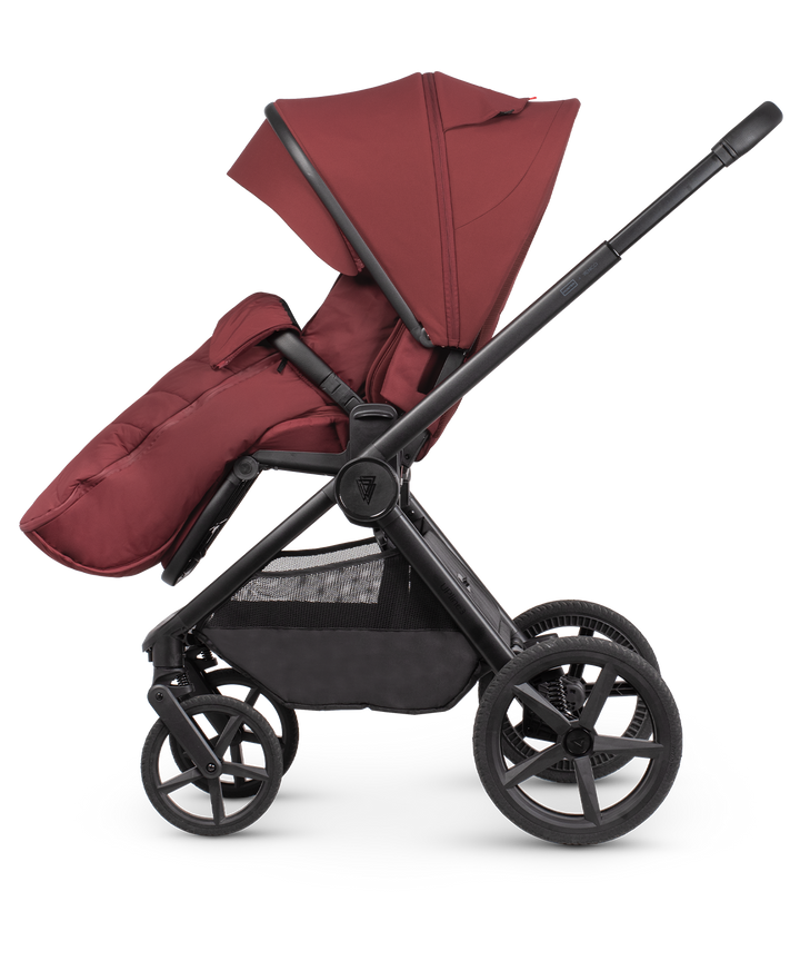 Hunter x Venicci Upline 3 Red Pram