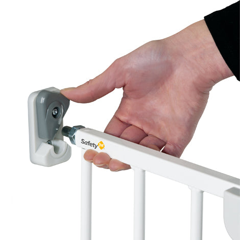 Safety 1st Wall Fixing Extending Metal White Gate