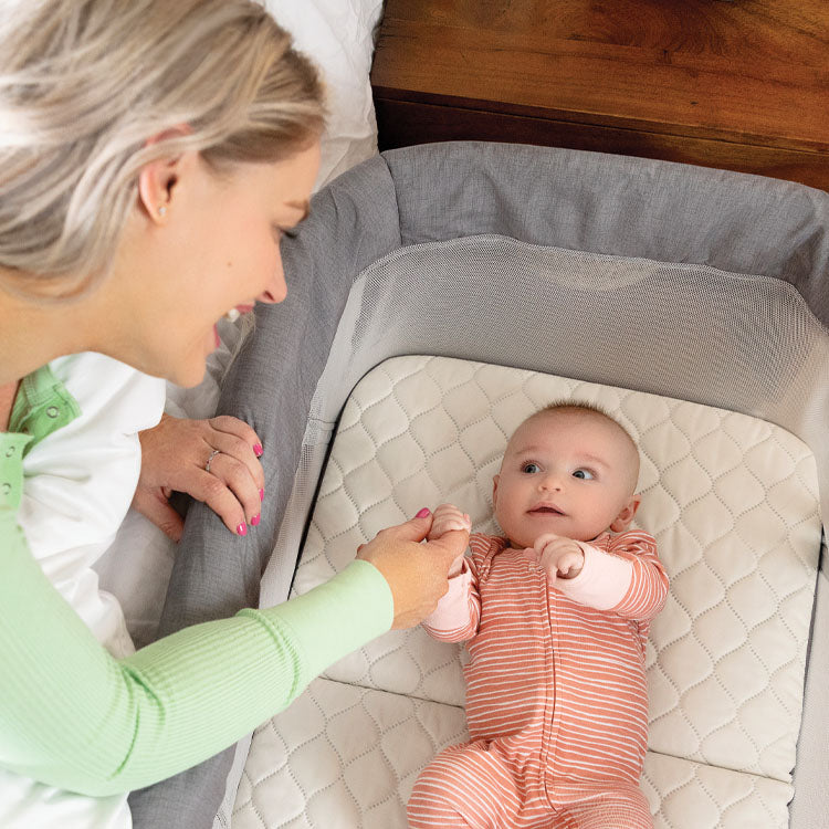 Graco Side-By-Side Bedside Bassinet - Night Sky