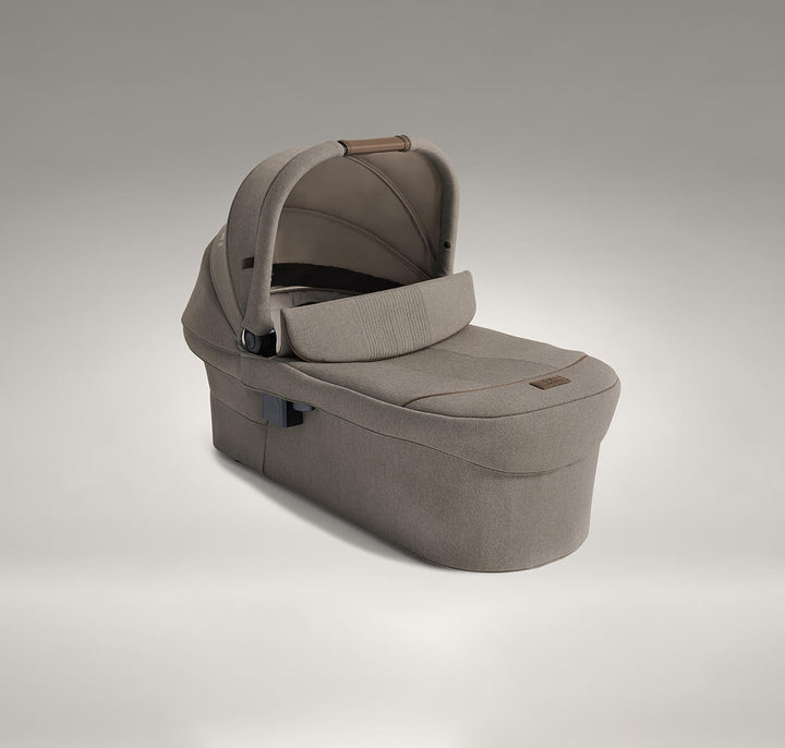 Joie Finiti Flex Click and Go Bundle – Maple