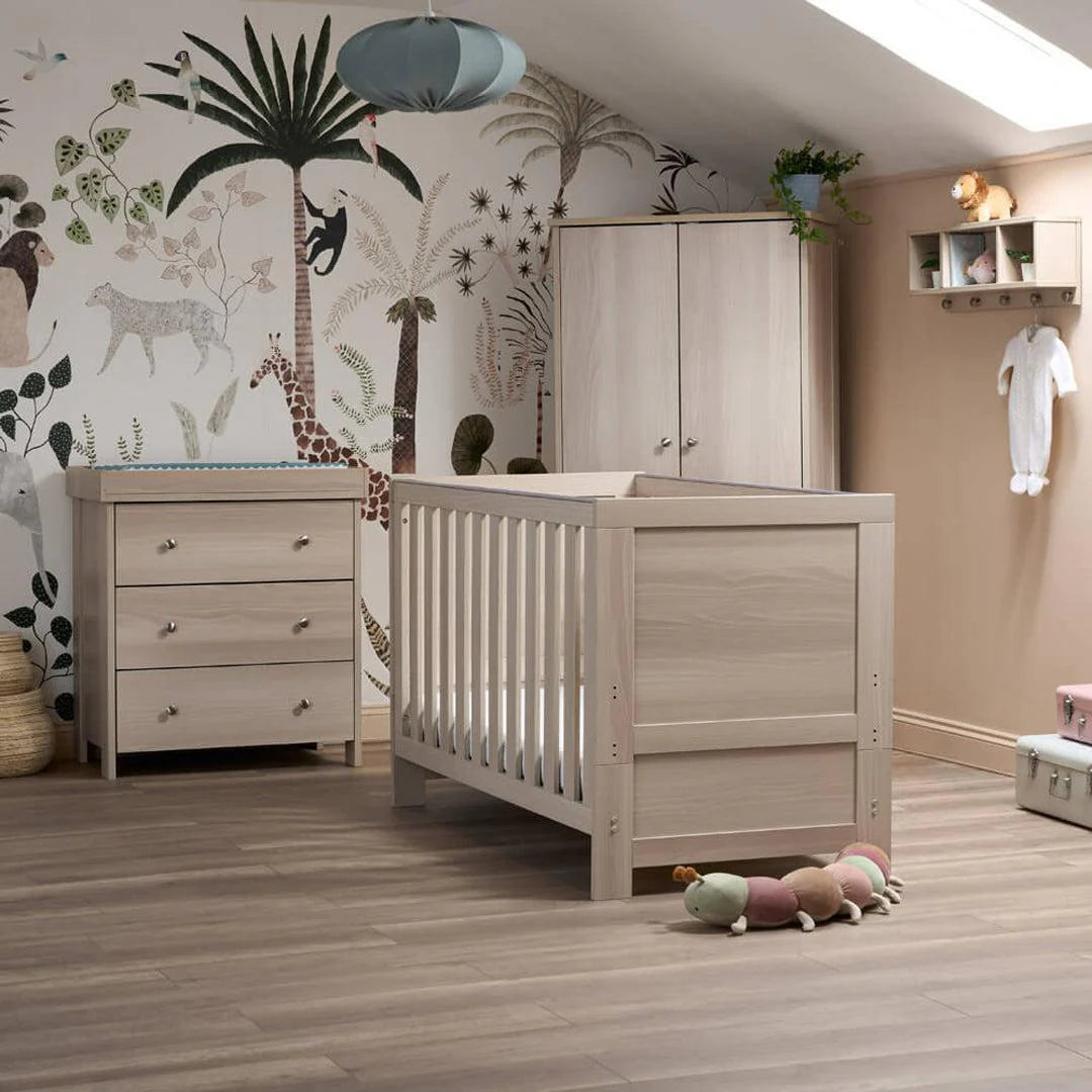 Obaby Nika 3 Piece Nursery Room Set – Aspen