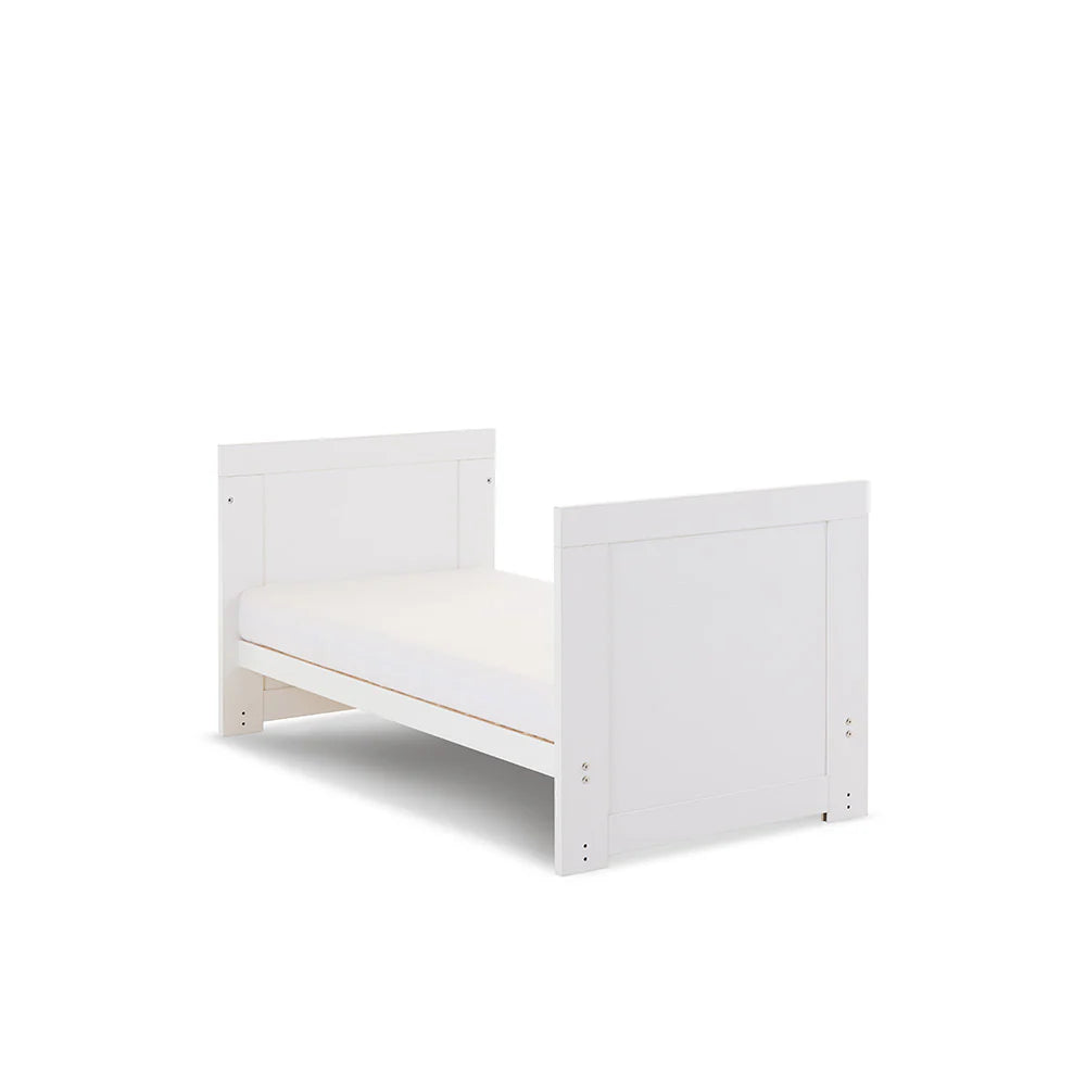 Obaby Nika Mini 2 Piece Nursery Room Set – White Wash