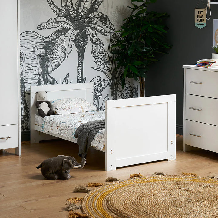 Obaby Nika 3 Piece Nursery Room Set – White Wash